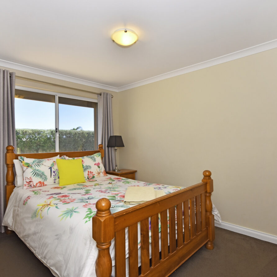 Bedroom four with queen bed  perth holiday stays Bedroom four with queen bed