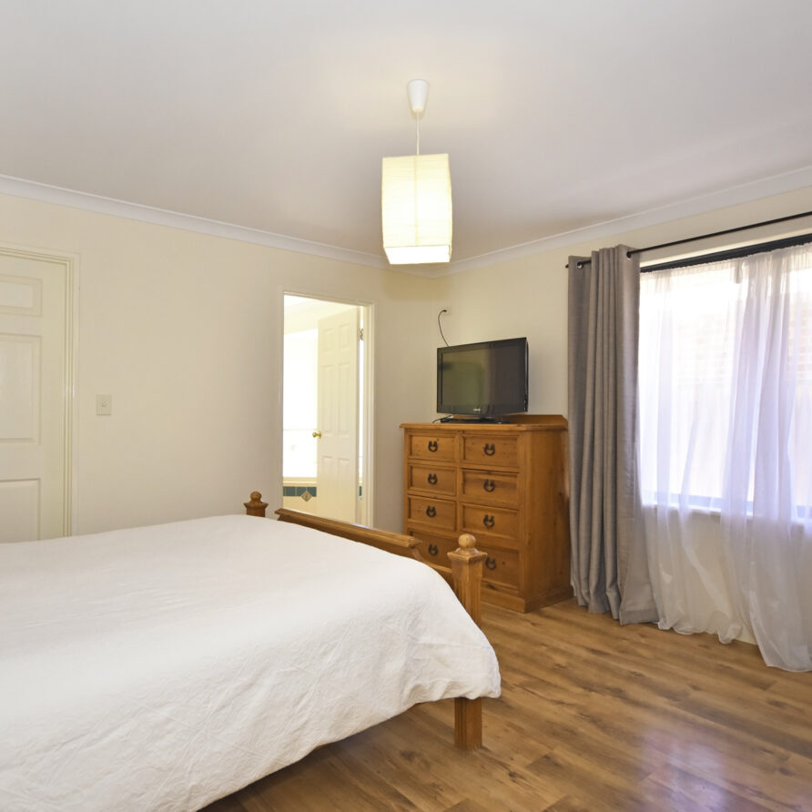 Master bedroom has a tv with free to air channels  perth holiday stays Master bedroom has a tv with free to air channels