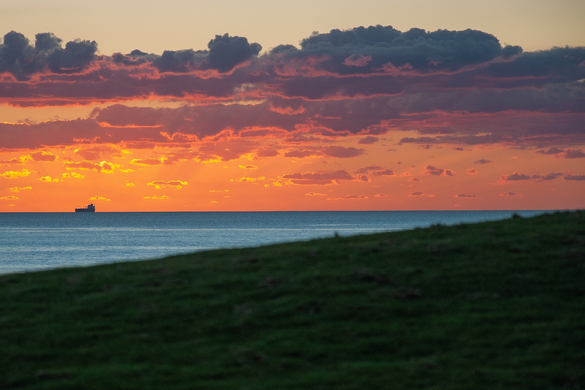 Landscape 73919941920  perth holiday stays