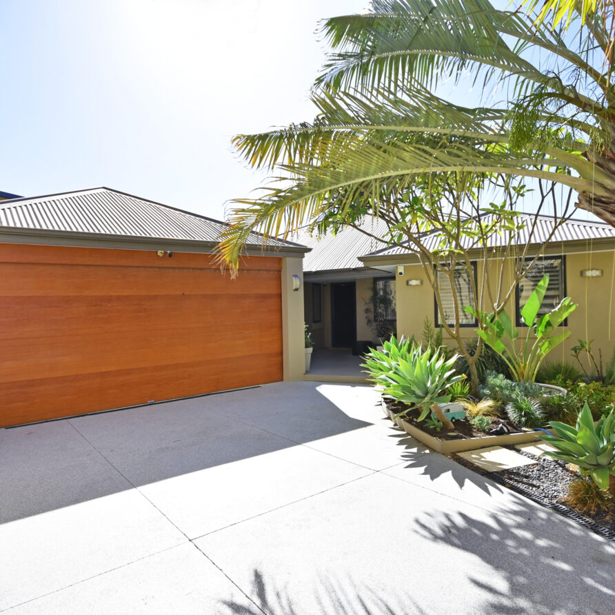 021  perth holiday stays