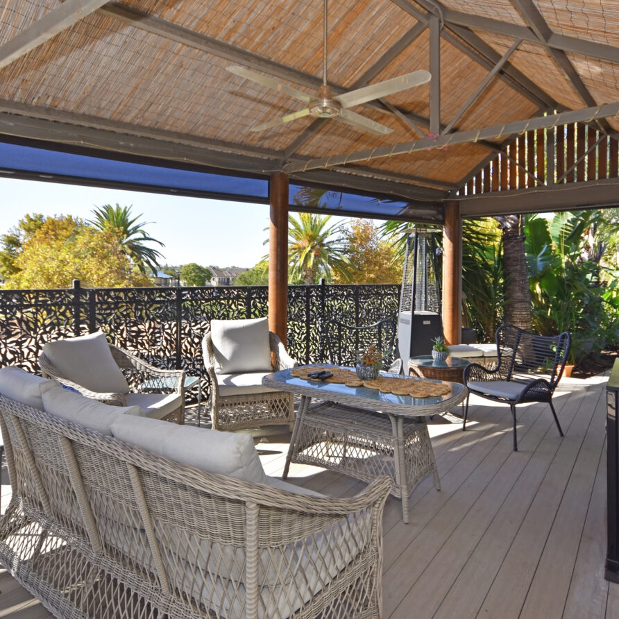 Seating for you and your guests  perth holiday stays Seating for you and your guests