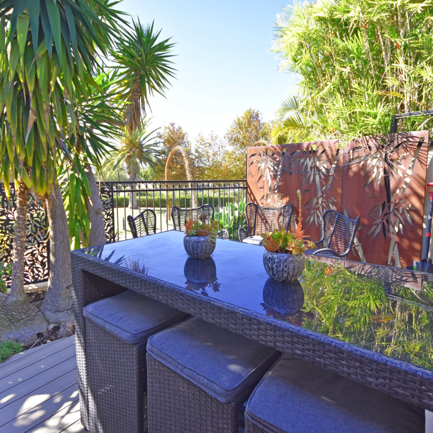 Alfresco dining area for you to enjoy  perth holiday stays Alfresco dining area for you to enjoy