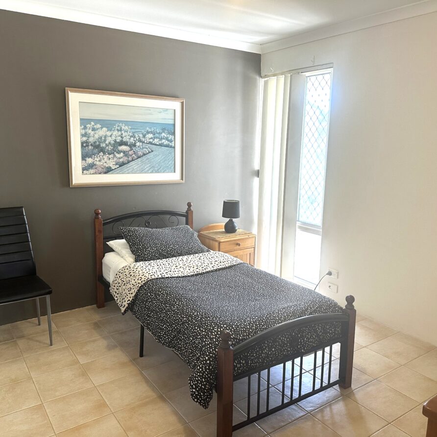 Bedroom two with one single bed  perth holiday stays Bedroom two with one single bed